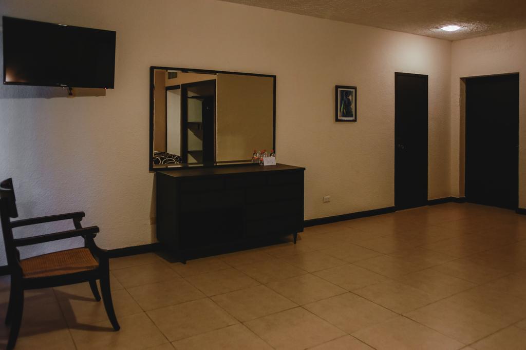 Hotel Colon Mérida Exterior foto